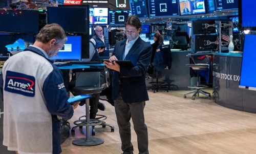 多方預(yù)測 “ 2024全球經(jīng)濟增長將放緩 