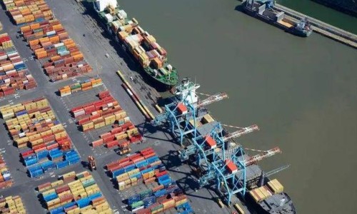 美媒稱對依賴中國的供應鏈“去風險”正造成新的風險。（環(huán)球時報）