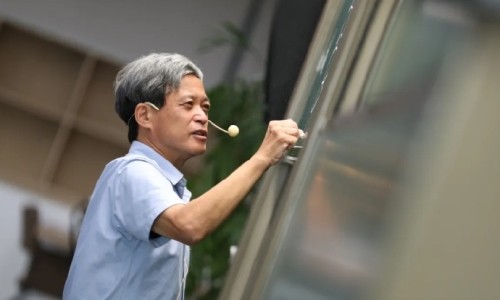 港媒報道“中國學術(shù)實力增強吸引頂尖科學家”（環(huán)球時報）